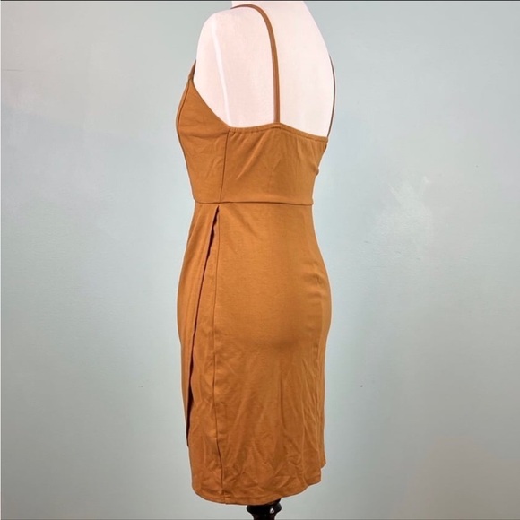 Zalalus Gold Body Con Dress - Picture 3 of 5